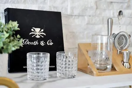 タンパThe Palm Exclusive Tropical Luxury On The Waterアパートメント 0*, タンパ