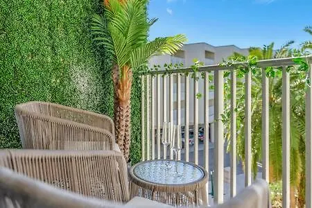 タンパThe Palm Exclusive Tropical Luxury On The Waterアパートメント